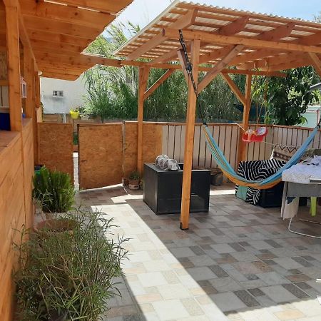 Naftali Albilia Kiryat Shmona Bagian luar foto